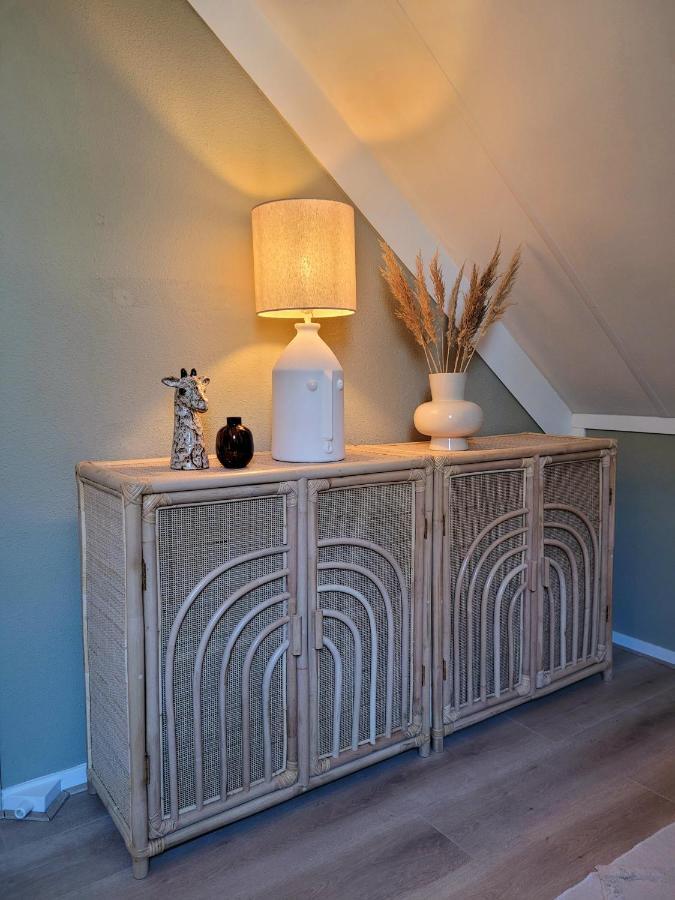 Bohemian Wellness Met Hottub & Sauna Ewijk Экстерьер фото