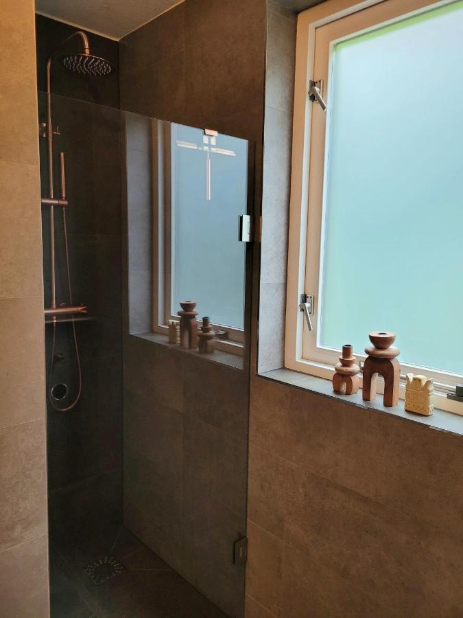 Bohemian Wellness Met Hottub & Sauna Ewijk Экстерьер фото