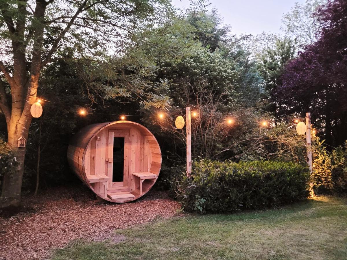 Bohemian Wellness Met Hottub & Sauna Ewijk Экстерьер фото